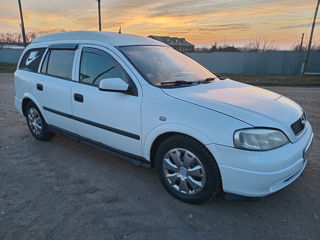 Opel Astra foto 10