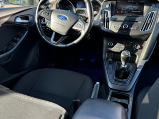 Ford Focus foto 5