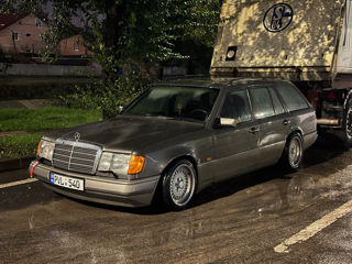 Mercedes Series (W124) foto 2