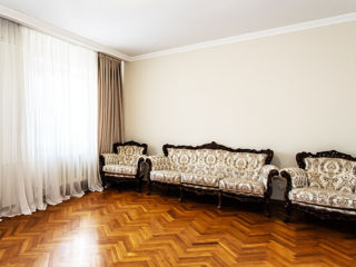 Apartament cu 4 camere, 127 m², Râșcani, Chișinău foto 1