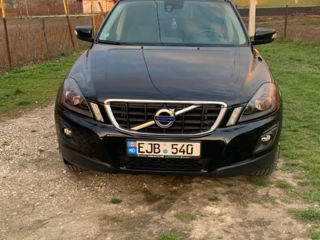 Volvo XC60 foto 2