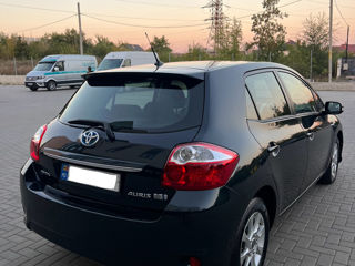 Toyota Auris foto 4