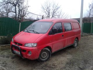 Hyundai h 200 foto 1