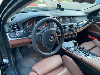 BMW 5 Series foto 5