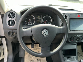 Volkswagen Tiguan foto 16