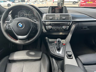 BMW 3 Series foto 8