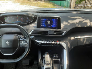 Peugeot 5008 foto 8