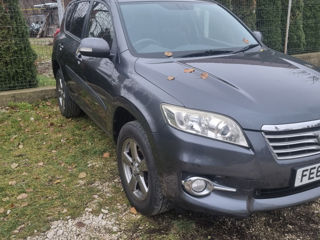 Toyota Rav 4 foto 3