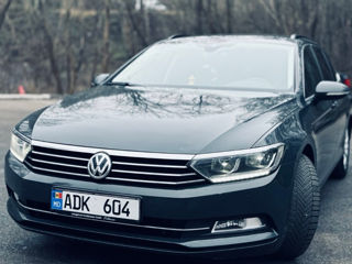 Volkswagen Passat foto 3