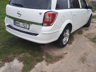 Opel Astra foto 6