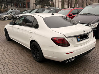 Mercedes E-Class foto 4