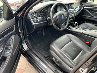 BMW 5 Series foto 7