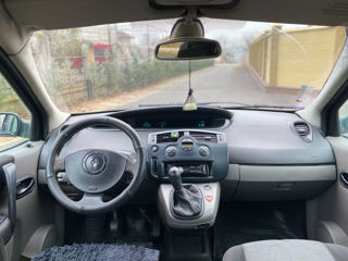 Renault Scenic foto 9