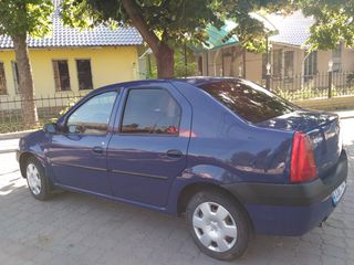 Dacia Logan foto 3