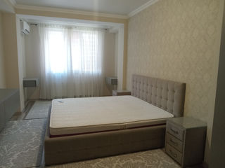 Apartament cu 2 camere, 64 m², Telecentru, Chișinău foto 3