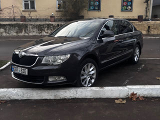 Skoda Superb foto 2