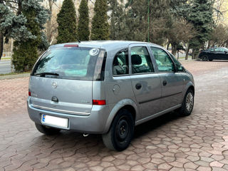 Opel Meriva foto 2