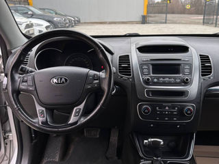 KIA Sorento foto 8