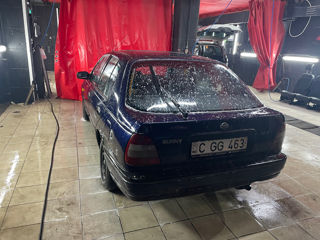 Nissan Sunny foto 5