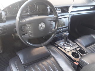 Volkswagen Phaeton foto 3