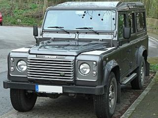 Land Rover Defender foto 1