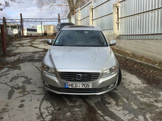 Volvo S80 foto 1