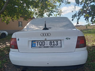 Audi A4 foto 4