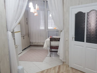 Apartament cu 1 cameră, 49 m², Sculeni, Chișinău