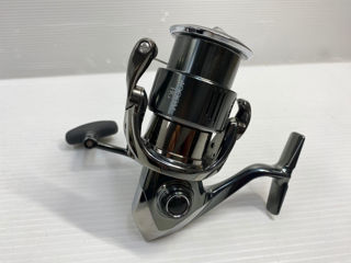 Shimano 22 Stella 4000mhg foto 6