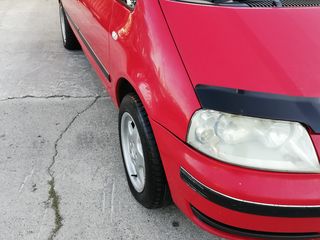 Volkswagen Sharan foto 7