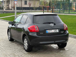 Toyota Auris foto 4