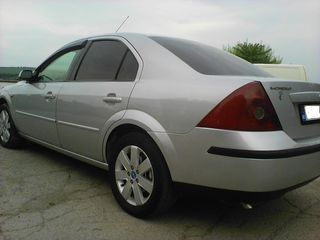 Ford Mondeo foto 4