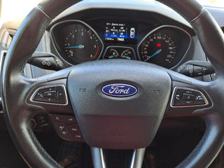 Ford Focus foto 6