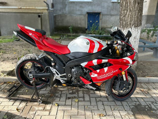 Yamaha R1 Santander