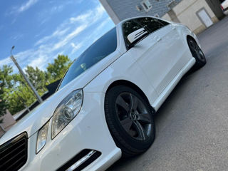 Mercedes E-Class foto 4