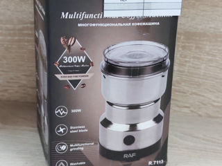 RAF Multifunctional Coffe Machine .Pret 250 Lei