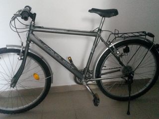 Vînd  2 biciclete pentru maturi, în stare f.bună 079983540, role marim.32-35 foto 2