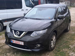 Nissan X-Trail foto 2