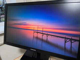 Urgent !!! Monitor Samsung 27" Fullhd 1920x1080 HDMI VGA AUX foto 4