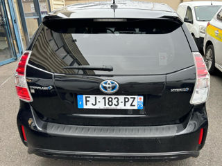 Toyota Prius + foto 2