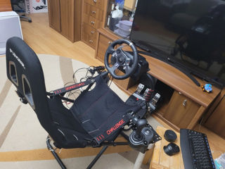 Продам симуляционный кокпит, playseat challenge + Logitech g920+ haptic feedback