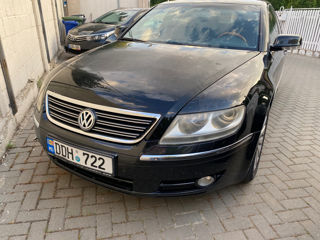 Volkswagen Phaeton foto 1