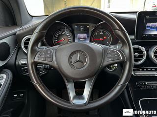 Mercedes GLC foto 13