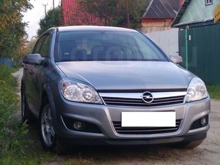 Opel Astra foto 4