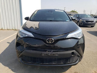 Toyota C-HR foto 2