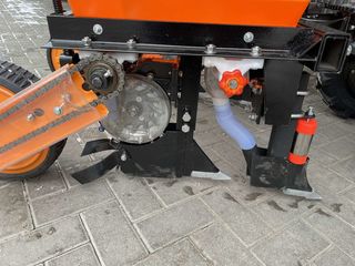 Semanatoare pentru motocultor si minitractor foto 3