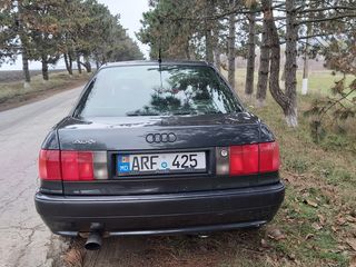 Audi 80 foto 9