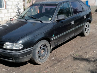 Opel Astra foto 1