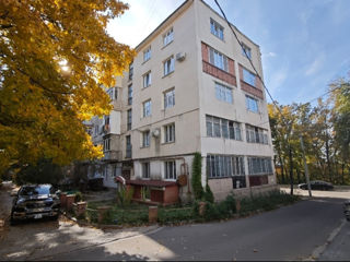 Apartament cu 3 camere, 75 m², Râșcani, Chișinău foto 16