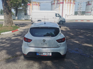 Renault Clio foto 6